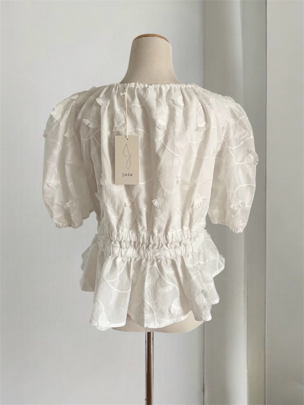 Joie White Embroidered Puff Sleeve Peplum Top - Picture 2 of 8